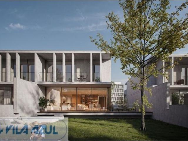 Casa de 274 m² à venda Vila Nova de Gaia, Porto