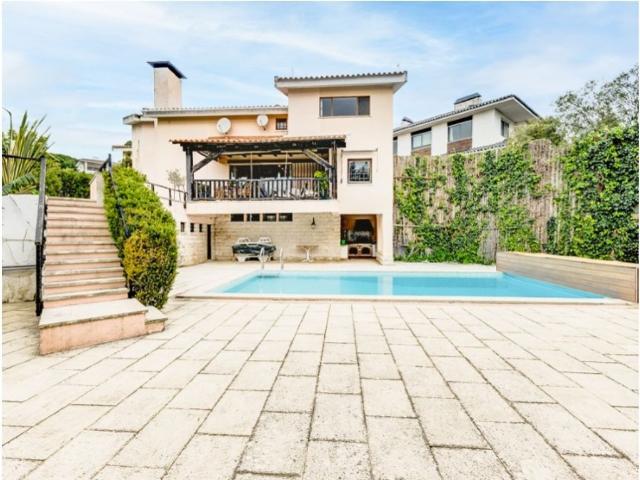Casa de 280 m² à venda Oeiras, Portugal