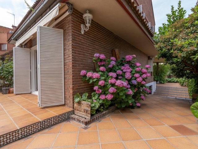 Casa de 297 m2 en venta Pozuelo de Alarcón, España