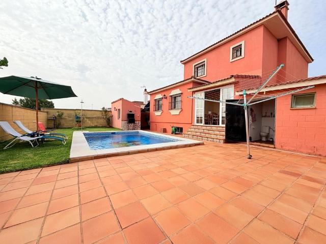 Casa de 298 m2 en venta Algeciras, España