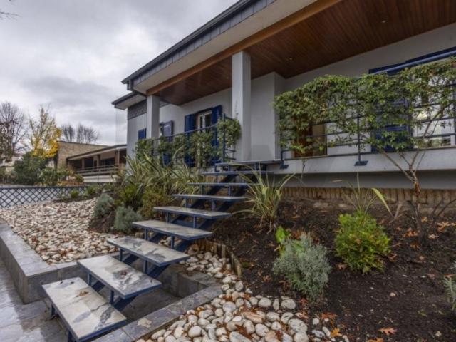 Casa de 200 m² à venda Chaves, Vila Real