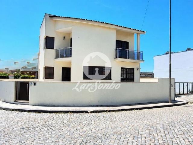 Casa de 200 m² à venda Póvoa de Varzim, Portugal