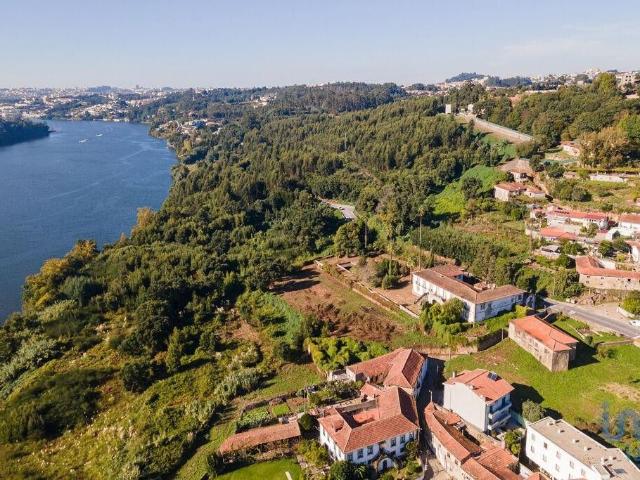 Casa de 2013 m² à venda Jovim, Porto