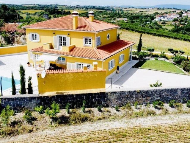 Casa de 214 m² à venda Póvoa de Santarém, Santarém