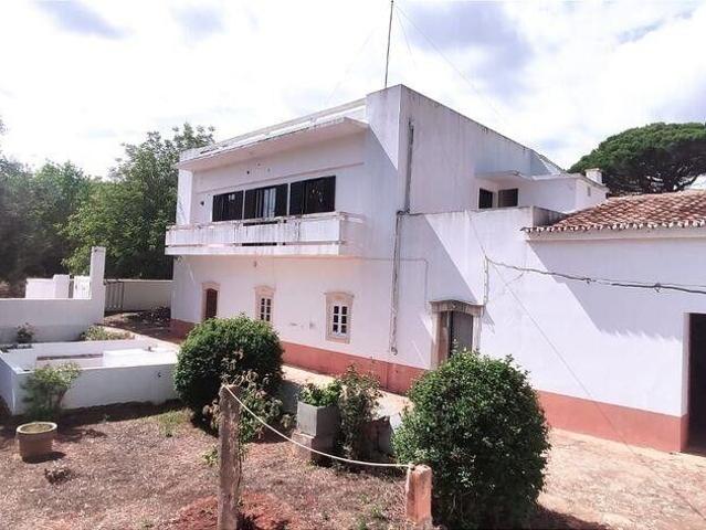 Casa de 218 m² à venda Amendoeira, Portugal