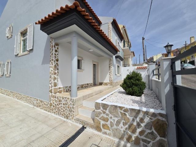 Casa de 219 m² à venda Loures, Lisboa