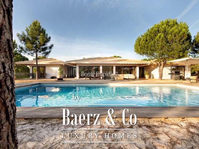 Casa de 220 m² à venda Grândola, Setúbal