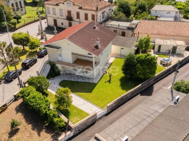 Casa de 220 m² à venda Vila Verde, Portugal