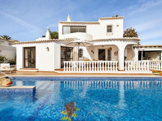 Casa de prestígio de 240 m² à venda Lagoa e Carvoeiro, Portugal