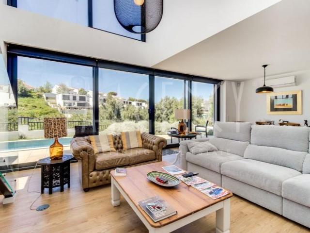 Casa de 228 m² à venda Cascais e Estoril, Cascais, Lisboa