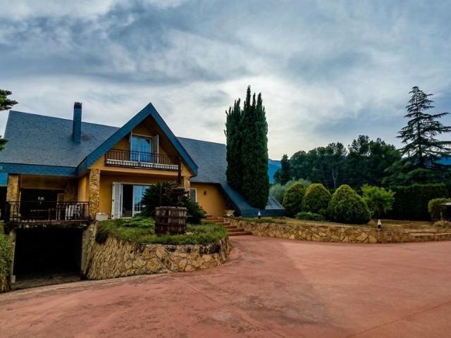 Casa de 231 m2 en venta Muro de Alcoy, España