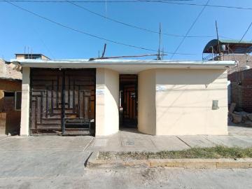 Casa de 2 pisos en Guadalupe – A 1 cuadra de la Panamericana y Plaza de Armas