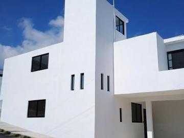 Casa de 2 pisos en Las Trancas