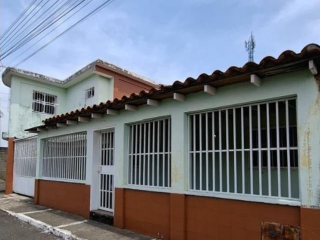 CASA DE 2 PISOS EN URB SANTA RITA VE24 075SR CMEJ RGON