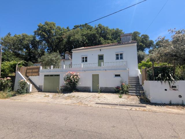 Casa de 2 quartos com jardim, rio e vistas para a montanha. 89m² Santa Maria De Marvão