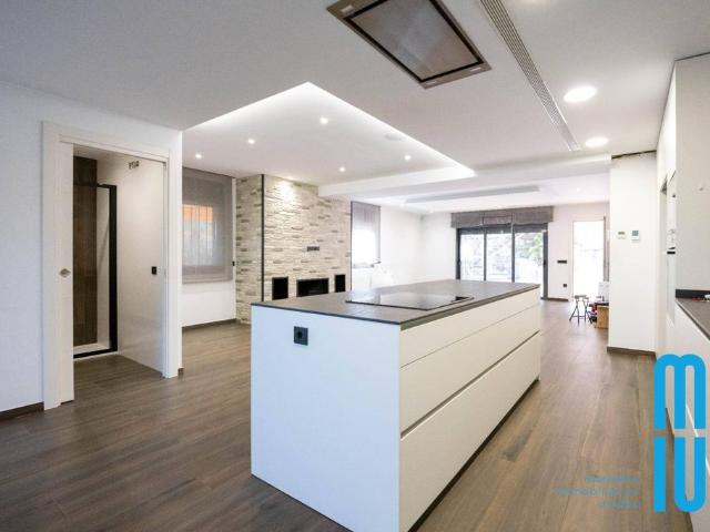 Casa de 349 m2 en venta Tordera, Cataluña