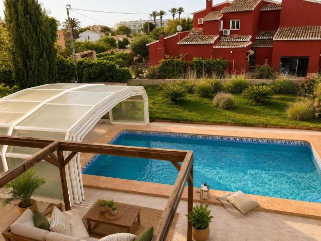 Casa de 351 m2 en venta Jávea, Comunidad Valenciana