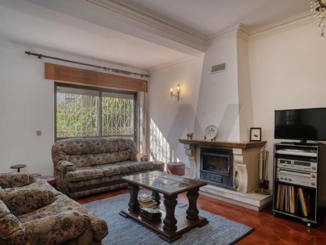 Casa de 370 m² à venda Cascais, Lisboa