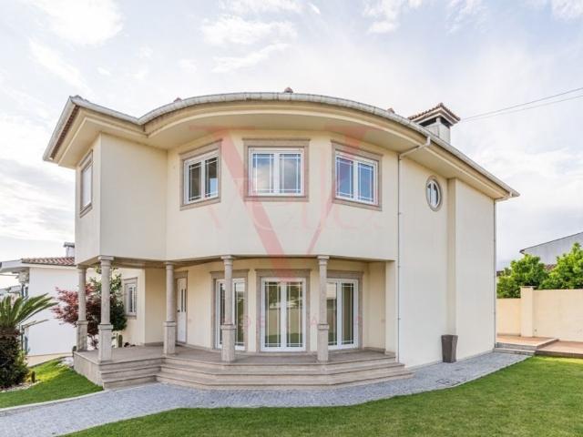 Casa de 381 m² à venda Braga