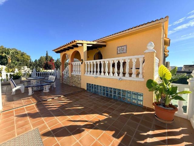 Casa de 300 m2 en venta la Nucia, España
