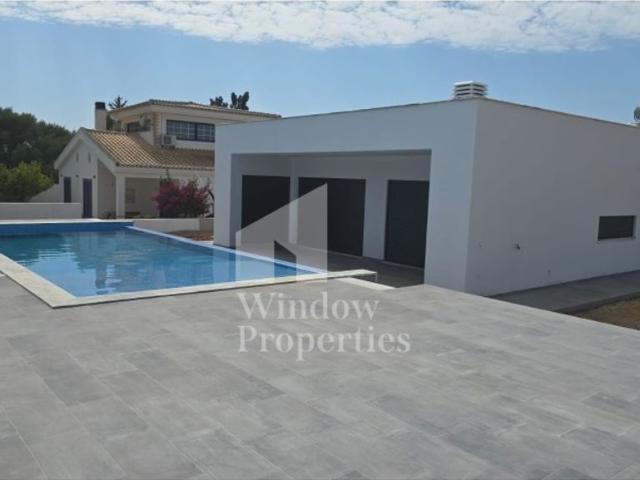 Casa de 300 m² à venda Portimão, Faro