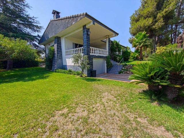 Casa de 305 m2 en venta Turís, Comunidad Valenciana