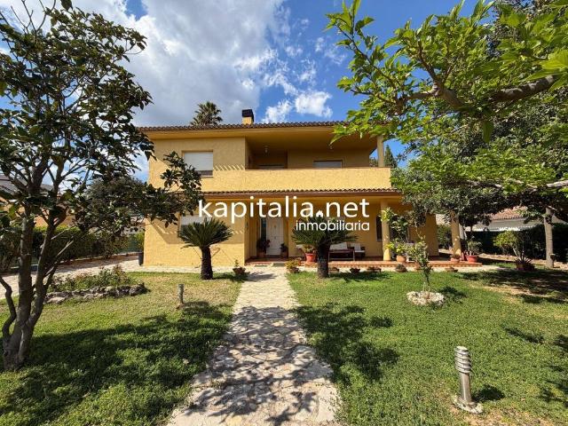 Casa de 313 m2 en venta Onteniente, España