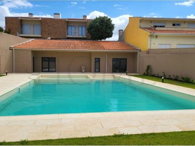 Prestigiosa casa de 311 m² à venda Vila Nova de Gaia, Porto