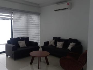 Casa de 3 Niveles amueblada en Renta La Encomienda Escobedo