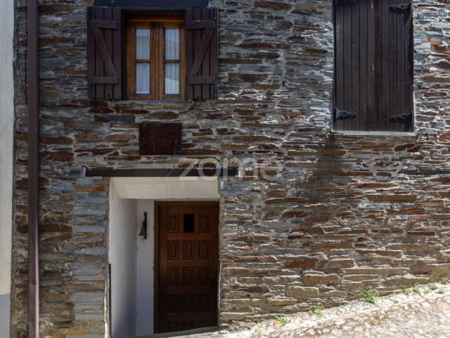 Casa de 3 Quartos Acomodação Local Benfeita | Arganil