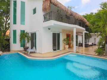 Casa de 3 recamaras con alberca privada en El Tigrillo, Playa del Carmen