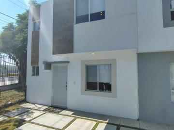 CASA DE 3 RECAMARAS NUEVA EN VENTA A 15 MIN DE CENTRO SUR QUERETARO Y 7 MIN DE PARQUE CIMATARIO