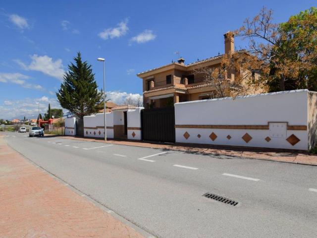 Casa de 455 m2 en venta Las Gabias, España