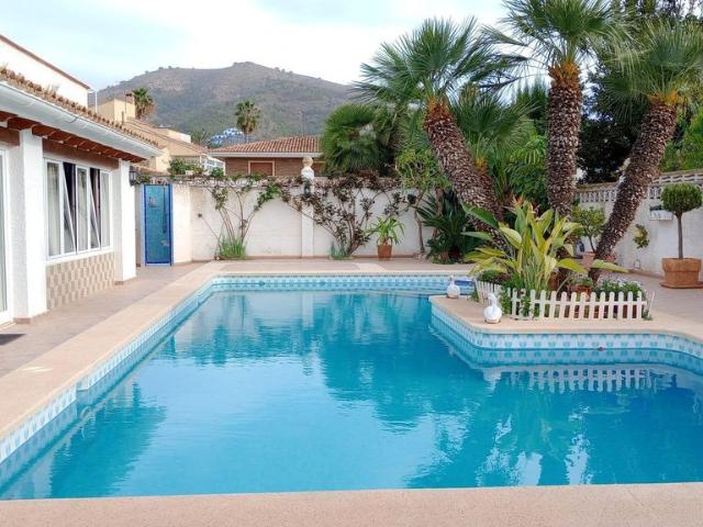 Casa de 486 m2 en venta Benidorm, Comunidad Valenciana