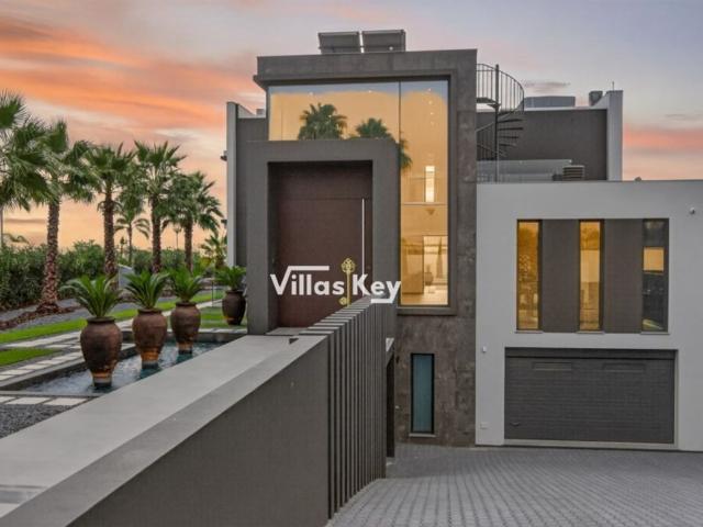 Casa de 403 m² à venda Porto de Mos, Lagos, Faro