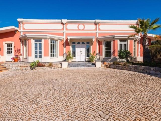 Casa de 400 m² à venda Silves, Faro