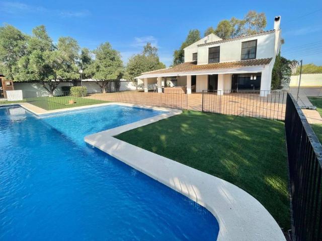 Casa de 406 m2 en venta Santa Pola, España