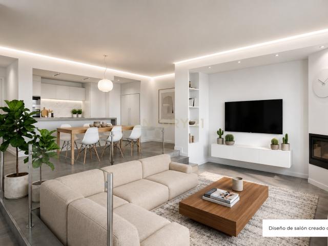 Casa de 4 dormitorios con altillo de 56 m², terraza privada y excelente conexión en Campanillas