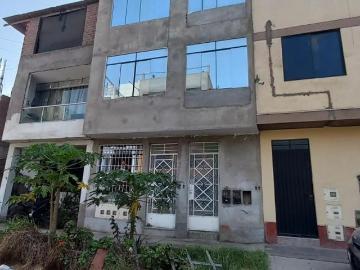 Casa De 4 Pisos En Venta Entradas Independientes Sjl