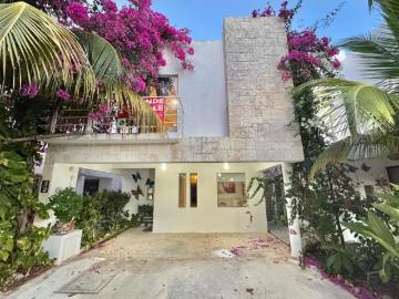 CASA DE 4 RECAMARAS CON MUEBLES A 12 MINUTOS DE LA PLAYA