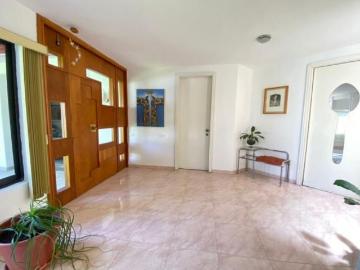 Casa de 4 recámaras en Venta en JARDINES DE ZAVALETA