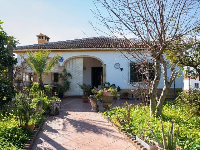 Casa de 549 m2 en venta Gines, España