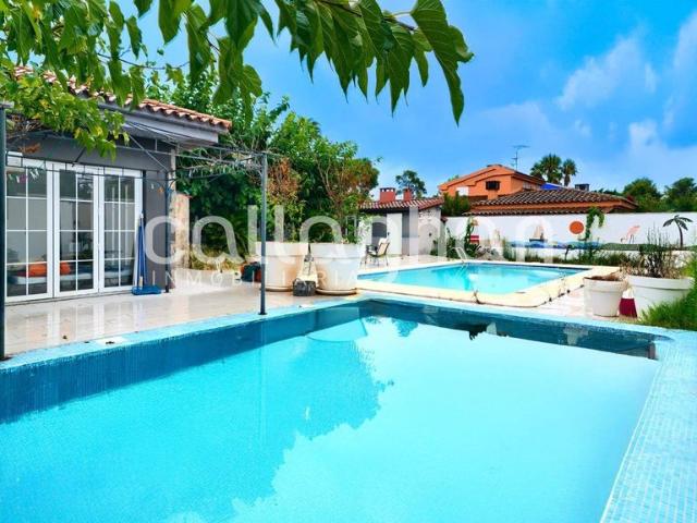 Casa de alto standing en venta Castellón de la Plana, España