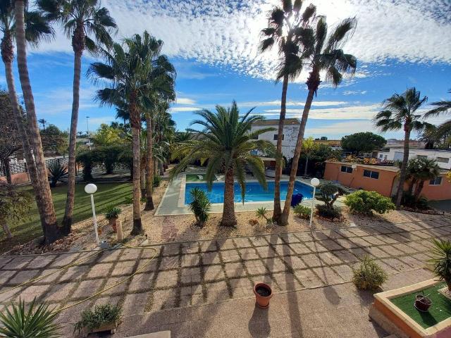 Casa de 550 m2 en venta Elche, Comunidad Valenciana
