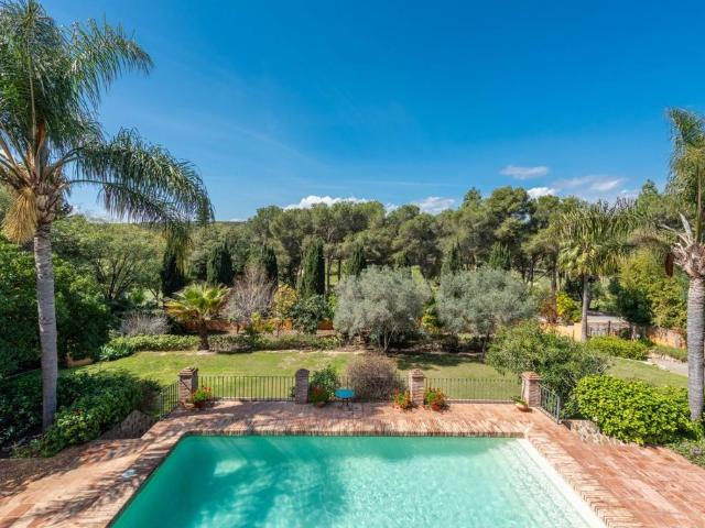 Casa de 508 m2 en venta Estepona, España