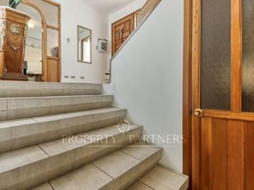 Casa de 5 dormitorios en Jardines del Sur