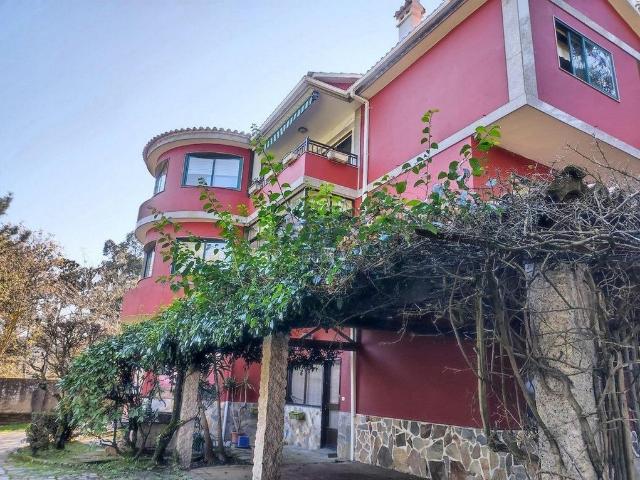 Casa de 672 m2 en venta Vigo, España