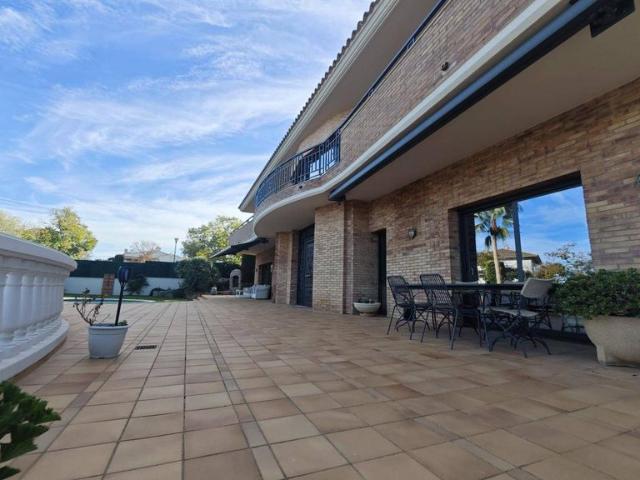 Casa de 685 m2 en venta Vilanova i la Geltrú, España