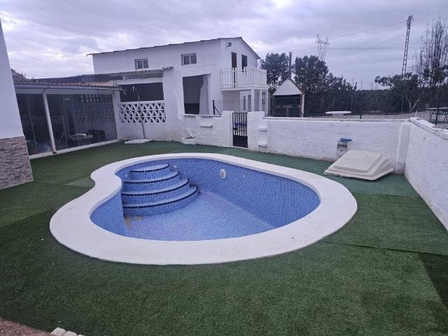 Casa de 600 m2 en venta Cox, España