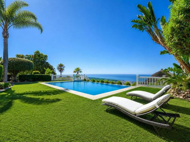 Casa de 618 m2 en venta Los Monteros, Marbella, Andalucía
